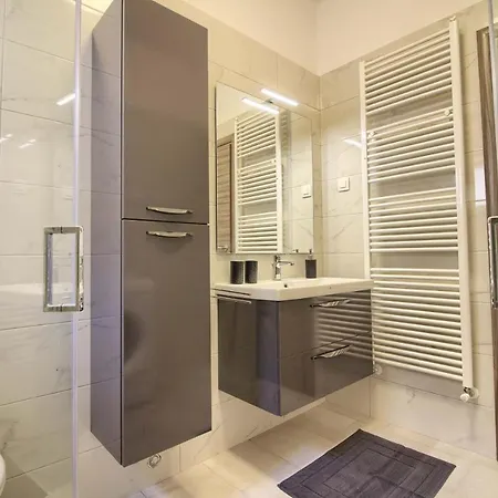 Вилла New Luna With Private Pool In Surrounded By Greenery Rented By Wiibuk