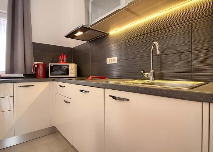 New Luna With Private Pool In Surrounded By Greenery Rented By Wiibuk Vila *