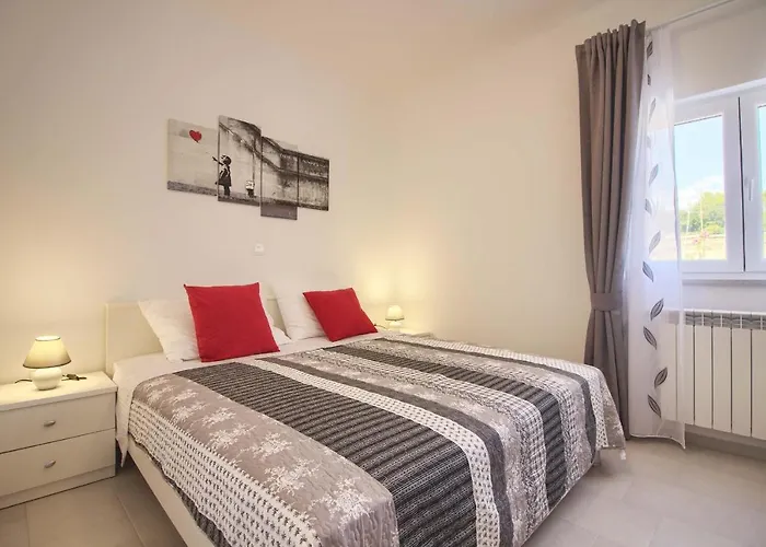 New Luna With Private Pool In Surrounded By Greenery Rented By Wiibuk Vila