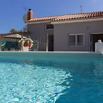 New Luna With Private Pool In Surrounded By Greenery Rented By Wiibuk Pula