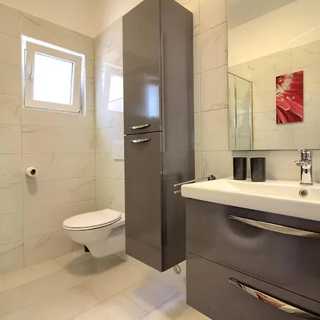 New Luna With Private Pool In Surrounded By Greenery Rented By Wiibuk Villa Pula